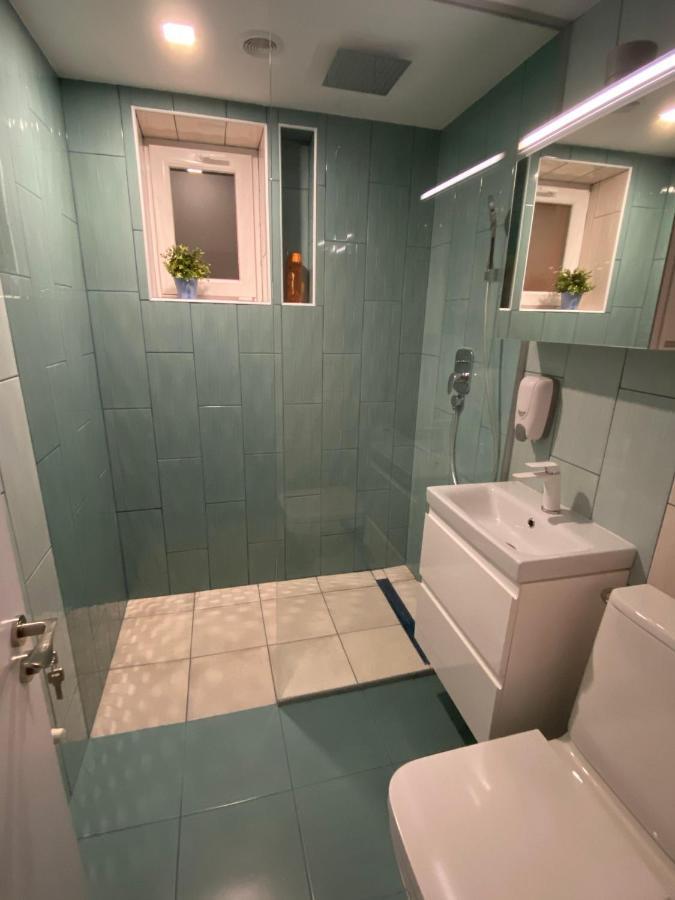 Center Loft Lägenhet Buzău Exteriör bild
